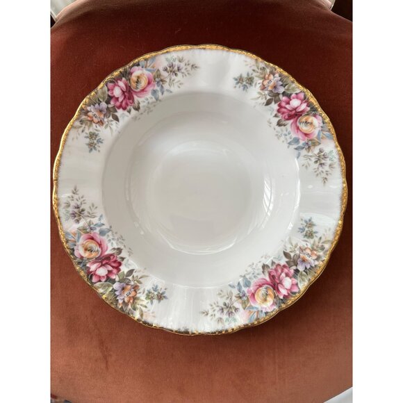 Queen Anne Summer Rose Soup Bowl 9 1/4” - Picture 2 of 8